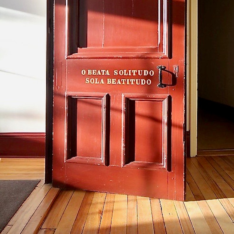 Porte rouge