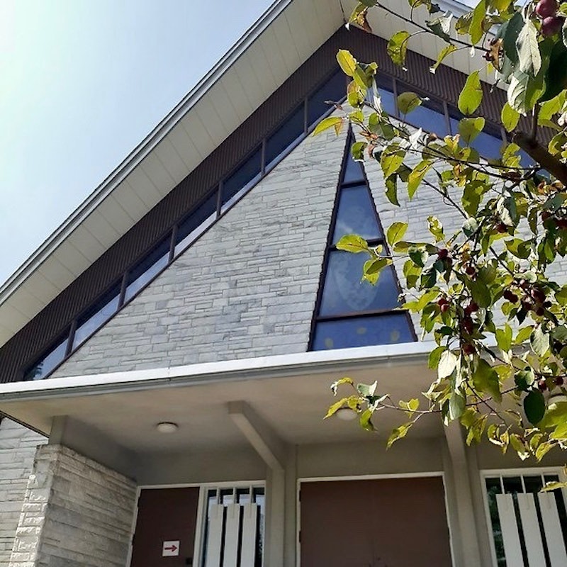 Victoriaville toit avec arbre 